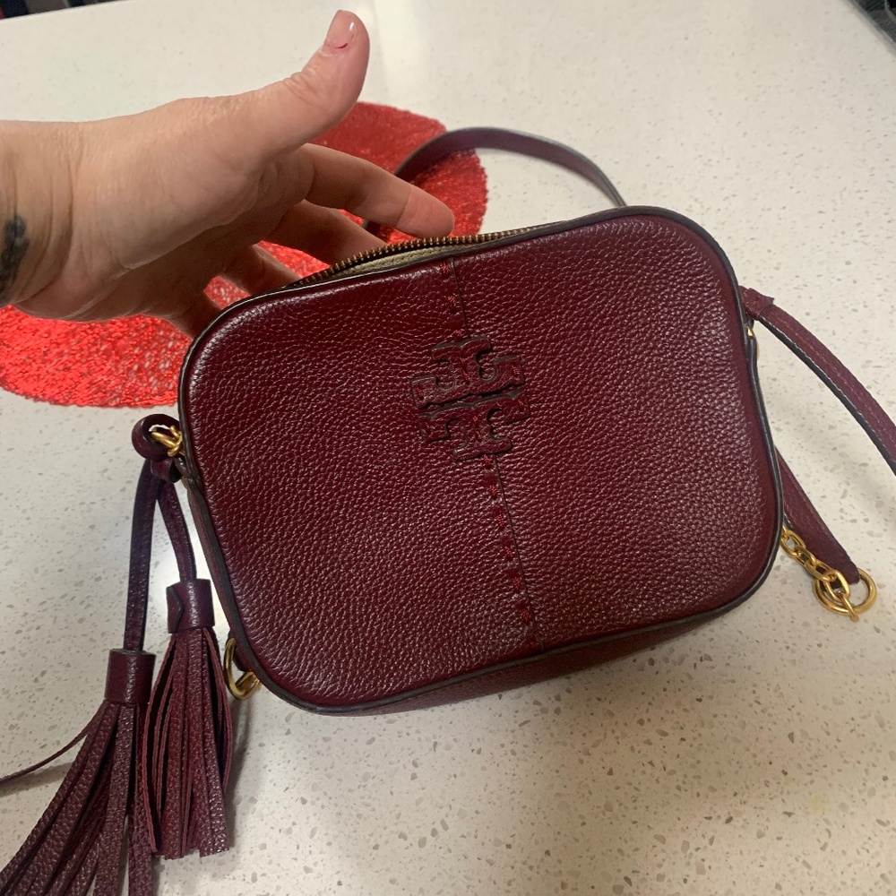 Tory Burch McGraw camera bag wine color